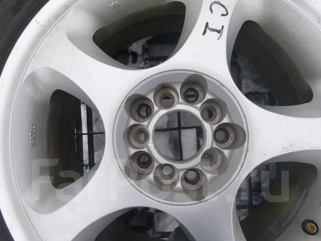 YST X-3. 7.0x16", 5x114.3, ET30 ����