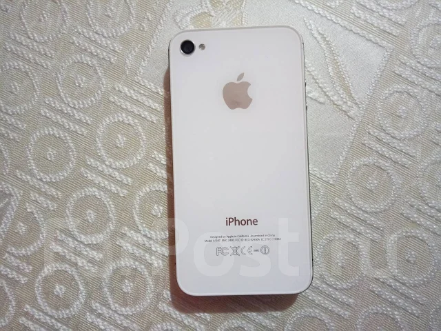 Apple iPhone 4s 8Gb. �/� ����