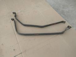 Крепление бака. Toyota Corolla Axio, CE140, NDE140, NDE170, NZE140, NZE141, NZE170, ZRE141, ZRE142, ZRE143, ZRE171, ZRE172, ZRE173, ZZE141, ZZE142, ZZ...