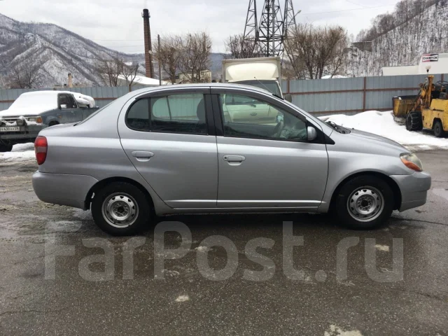 Toyota Platz. �������, ��������, 1.0 (70��.�.), ������, 180����. �� ����