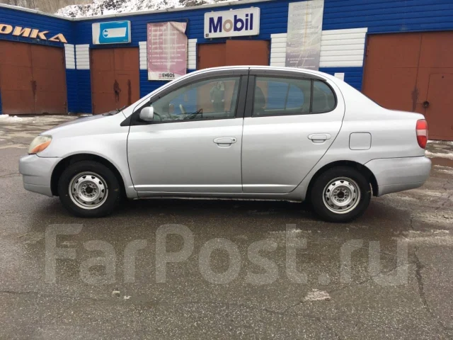 Toyota Platz. �������, ��������, 1.0 (70��.�.), ������, 180����. �� ����