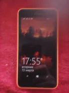 Nokia 8600 Luna. �/�