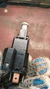 Концевик под педаль тормоза. Opel Astra Opel Vectra, B Opel Zafira