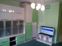3-комнатная, улица Адмирала Юмашева 28. Баляева, 60 кв. м. Комната