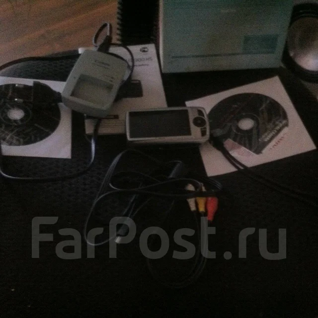Canon Digital IXUS 300 HS. 9 - 9.9 ��, ���: 4� ����