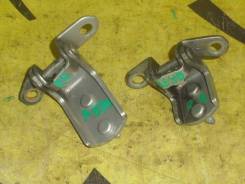Петли двери TOYOTA Carib/Corolla/Sprinter #e110 R R