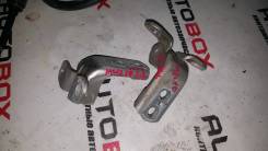 Крепление двери. Toyota: Corona, Prius C, iQ, Avensis, Sprinter Trueno, Corolla, Altezza, Probox, Raum, Sprinter, Mark II Wagon Blit, Caldina, Sprinte...