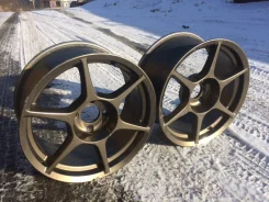 Buddy Club P1. 8.0x17", 4x114.3, ET22 ����