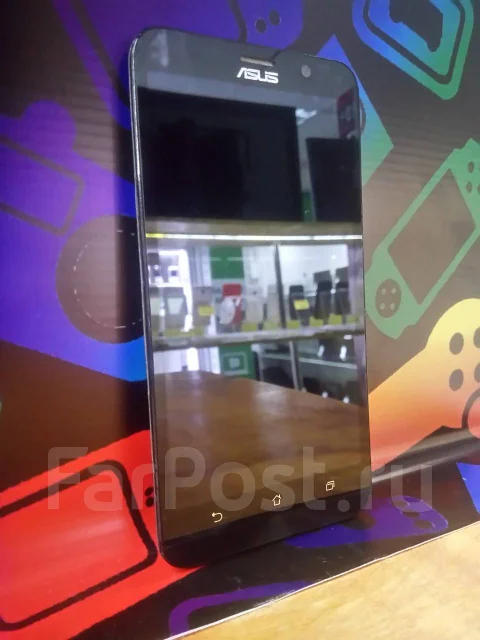 Asus ZenFone 2. �/�, Dual-SIM ����