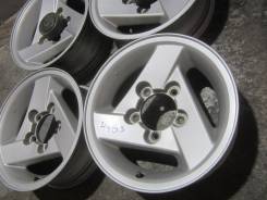 Suzuki. 5.5x15, 5x139.70, ET5, ЦО 108,0 мм.