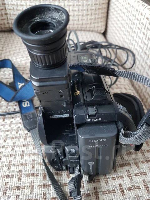 Sony CCD-TRV27E. 20 � ����� �� ����