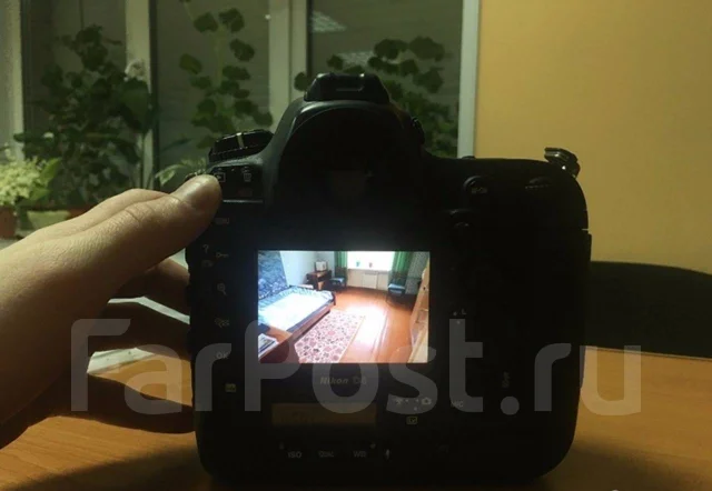 Nikon D4 ����