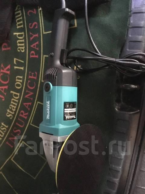Макита полировальная машина 9227cb