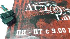 Кнопка стеклоподъемника. Toyota Cressida, GX81 Toyota Mark II, GX81 Toyota Cresta, GX81 Toyota Chaser, GX81