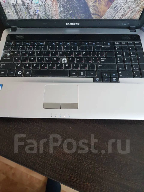 Samsung RV508. 15.4", 667����, ��� 2048 ��, ���� 160���, WiFi: 1, ����������� �� 1��. ����