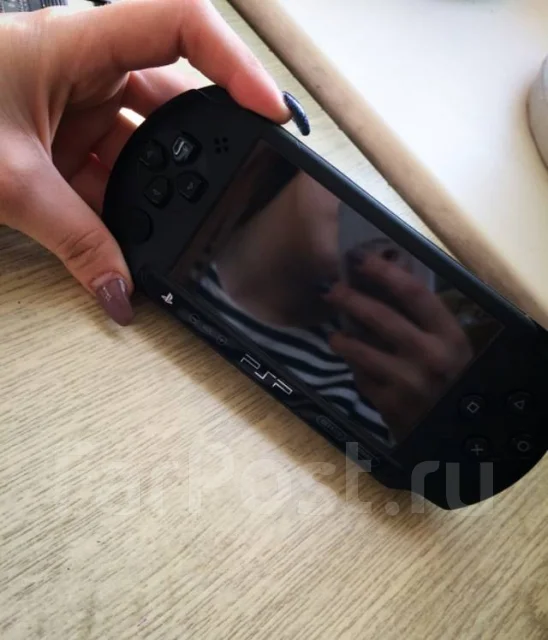 Sony PSP Street E1000 ����