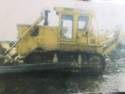 Komatsu D155A. Бульдозер Kamatsu D-155A, 15 240 куб. см., 38 700,00 кг.