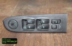 Блок управления стеклоподъемниками Hyundai Trajet