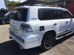 Лючок топливного бака. Toyota Land Cruiser, J200, UZJ200W, URJ202, VDJ200, URJ202W, URJ200, UZJ200 Lexus LX570, URJ201, URJ201W Двигатели: 2UZFE, 3URF...