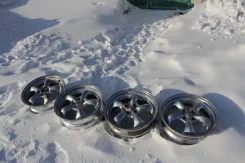 Work Goocars. 7.0x17", 4x100, ET45 ����