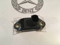 Датчик ускорения. Mercedes-Benz: S-Class, M-Class, CL-Class, E-Class, CLS-Class, SL-Class Двигатели: M112E28, M112E32, M112E37, M113E43, M113E50, M113...