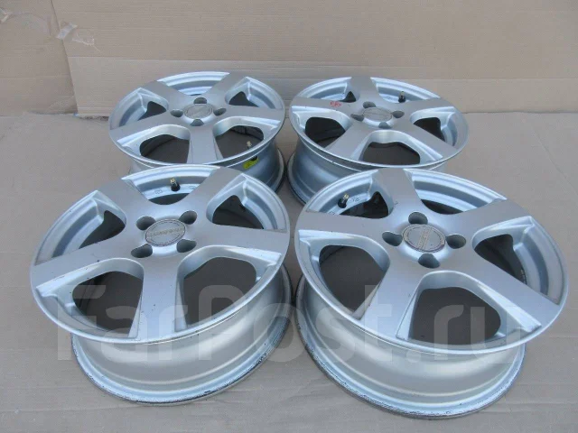 Violento. 6.0x15", 4x100, ET43 ����