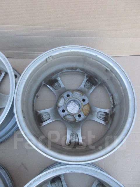Violento. 6.0x15", 4x100, ET43 ����