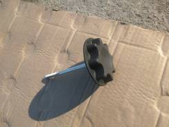 Крепление запасного колеса. Toyota Auris, ZWE186, ZWE186H Toyota Corolla Axio, NZE141, NZE144, ZRE142, ZRE144 Toyota Corolla Fielder, NZE141, NZE141G...