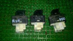 Кнопка стеклоподъемника. Nissan: X-Trail, NV350 Caravan, Hardbody, King Cab, Presage, Elgrand, Avenir, NP300, Sunny, Almera, March Box, Cube, Skyline...