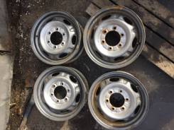 Nissan. 5.5x15", 6x139.70