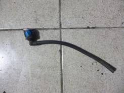 Форсунка омывателя. Toyota Lite Ace, CR21, CR21G, CR22, CR22G, CR27, CR27V, CR28, CR29, CR29G, CR36, CR36V, KR21, KR27, KR27V, KR28, YR21, YR21G, YR22...