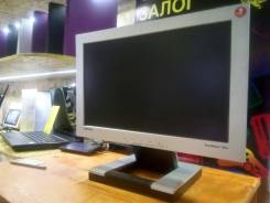 Samsung. 17 дюймов (43 см)