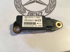 Датчик airbag. Mercedes-Benz S-Class, V220, W220 Mercedes-Benz CL-Class, C215 Mercedes-Benz E-Class, S210, W210 Mercedes-Benz SL-Class, R230 Двигатели...