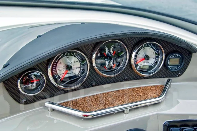 Stingray. 2015 ���, ����� 6,7��., ��������� ������������, 270��.�., ������. ��� ����� �� ���������� ����