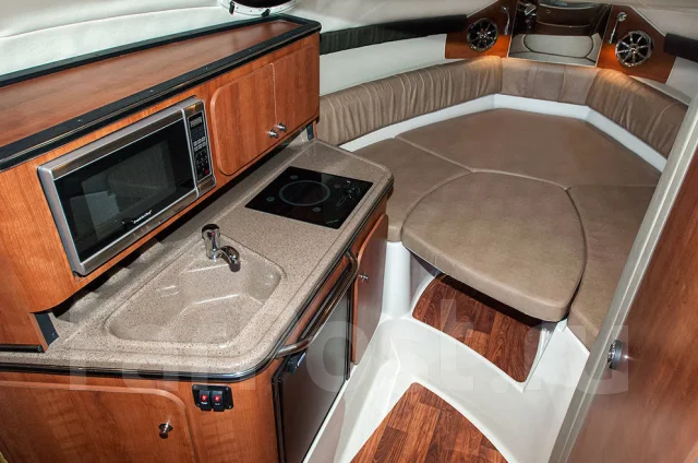 Stingray. 2014 ���, ����� 7,6��., ��������� ������������, 300��.�., ������. ��� ����� �� ���������� ����