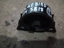 Подушка двигателя. Nissan: Bluebird, Liberty, Primera Camino, Expert, Presage, R'nessa, Bassara, Primera, Avenir, Prairie, Sunny, Almera Двигател...