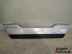 Накладка на дверь багажника. Nissan X-Trail, T31R, DNT31, NT31, T31, TNT31 Двигатели: M9R, MR20DE, QR25DE
