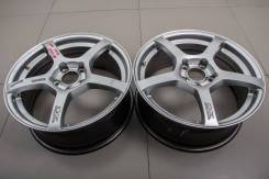 OZ Racing. 7.0x17", 5x114.30, ET45