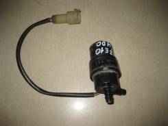 Мотор бачка омывателя. Suzuki Escudo, TA11W, TA31W, TA51W, TD11W, TD31W, TD51W, TD61W