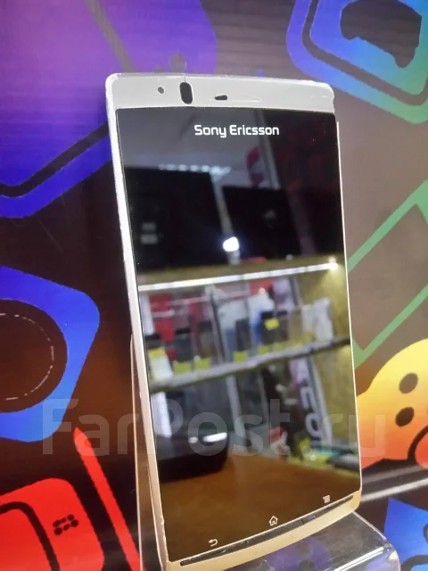 Sony Ericsson Xperia arc. �/� ����