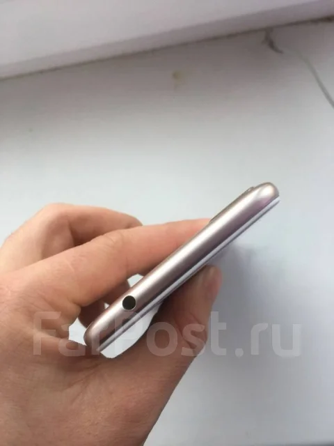 Asus ZenFone 4 Max zc520kl. �/� ����