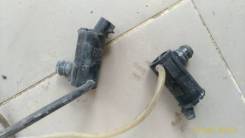 Мотор бачка омывателя. Toyota Noah, ZRR70, ZRR70G, ZRR70W, ZRR75G, ZRR75W Toyota Voxy, ZRR75W, ZRR75G, ZRR70G, ZRR70W Двигатели: 3ZRFAE, 3ZRFE