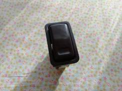 Кнопка включения противотуманных фар. Toyota Sprinter, AE91, AE95, CE90, CE96, CE96V, EE90, EE96, EE96V, EE98, EE98V Toyota Corolla, AE91, AE91G, AE92...