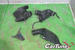 Патрубок впускной. Toyota Cresta, GX100, GX105, JZX100, JZX101, JZX105, LX100 Двигатели: 1GFE, 1JZGE, 1JZGTE, 2JZGE, 2LTE