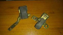 Крепление глушителя. Toyota Camry, ACV30, ACV30L, ACV31 Двигатели: 1AZFE, 1MZFE, 2AZFE, 3MZFE