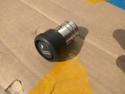 Прикуриватель. Toyota: Corona, Regius Ace, Crown, Sprinter Trueno, Corolla, Hilux, Sprinter, Caldina, Century, Hiace, Supra, Alphard, Mark X, Soarer...