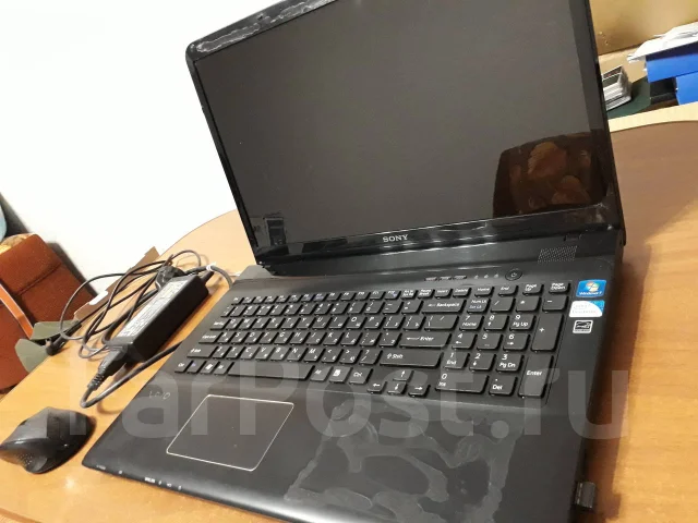 Sony VAIO SVE1711G1R. 17", ��� 4 ��, WiFi: 1, Bluetooth: 1 ����