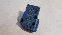 Подставка под ногу. Honda Elysion, RR1, RR2, RR3, RR4 Двигатели: J30A, K24A