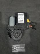 Мотор стеклоподъемника. Audi A8, 4E2, 4E8 Audi S8, 4E2, 4E8 Двигатели: ASB, ASE, ASN, BBJ, BFL, BFM, BGK, BHT, BMC, BNG, BPK, BSB, BSM, BTE, BVJ, BVN