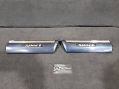 Накладка на крыло. Mercedes-Benz E-Class, S210, W210 Двигатели: M104, M111E20, M111E23, M112E24, M112E28, M112E32, M113E43, M113E55, M119, OM602DELA...